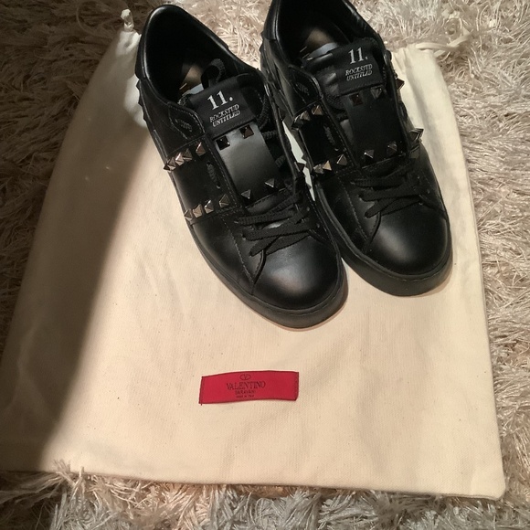Valentino Garavani 'rockstud Untitled' Sneakers - Picture 2 of 9